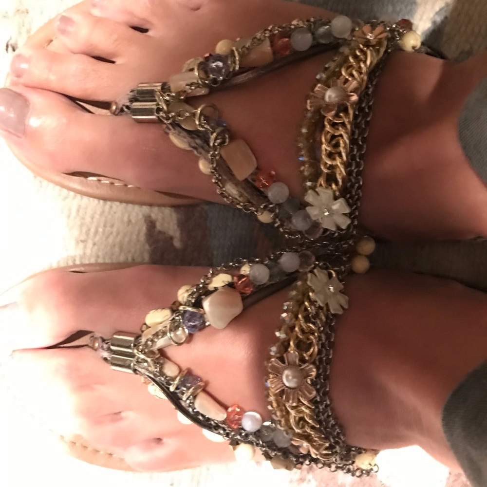 Soda sandals